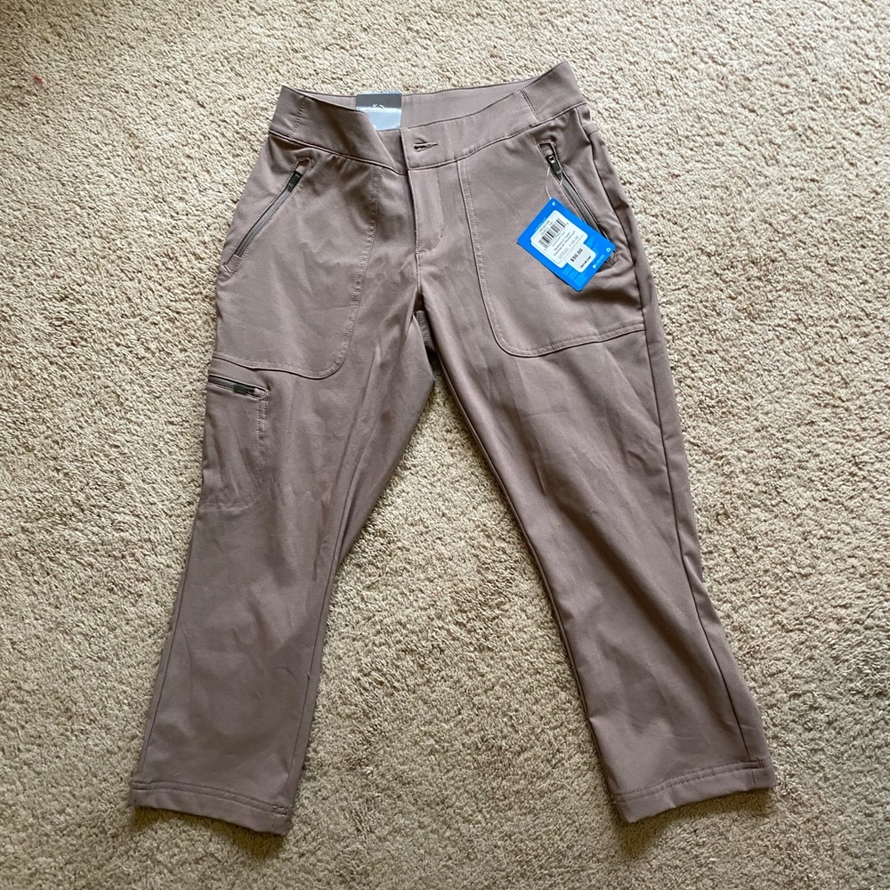 Columbia capris